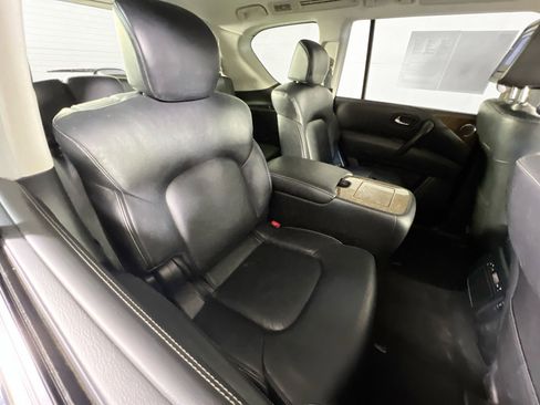 Used 2017 INFINITI QX80 4WD w/ Driver Assistance Package image 29
