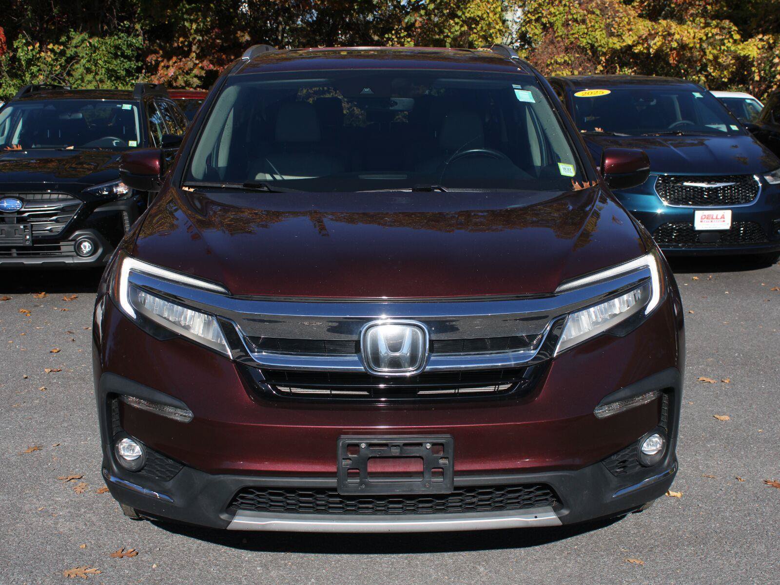 Used 2021 Honda Pilot Touring image 2