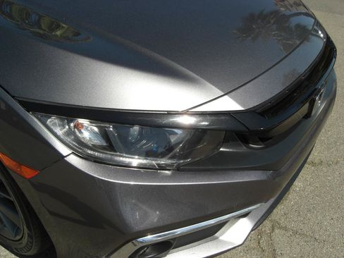 Used 2021 Honda Civic EX image 18