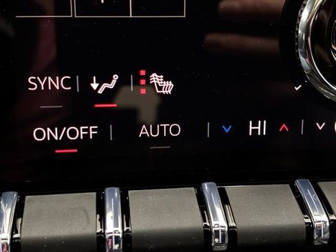 New 2026 GMC Acadia Denali Ultimate AWD/4WD image 7
