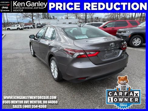 Used 2024 Toyota Camry LE w/ Convenience Package image 6