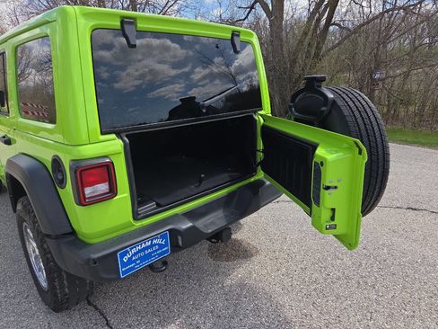 Used 2021 Jeep Wrangler Unlimited Sport image 20