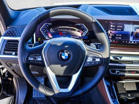 New 2026 BMW X5 xDrive40i w/ Climate Comfort Package image 12