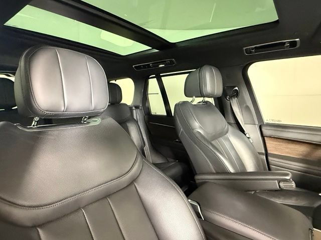 Used 2023 Land Rover Range Rover SE AWD/4WD image 31