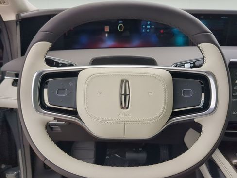 New 2026 Lincoln Nautilus Black Label AWD/4WD image 13