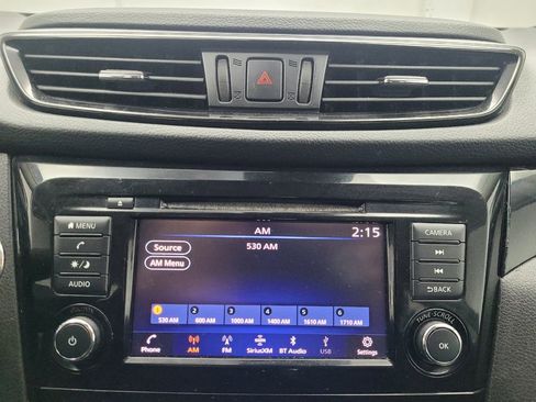 Used 2020 Nissan Rogue Sport SV image 25