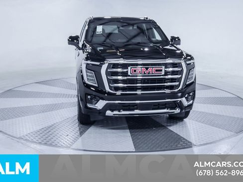 Used 2025 GMC Yukon Elevation AWD/4WD image 15