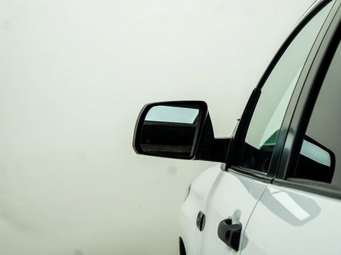 Used 2021 Toyota Tundra SR5 w/ Trail Edition image 14