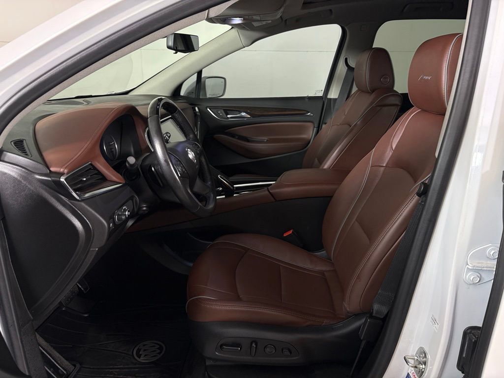 Used 2020 Buick Enclave Avenir w/ Avenir Technology Package AWD/4WD image 16