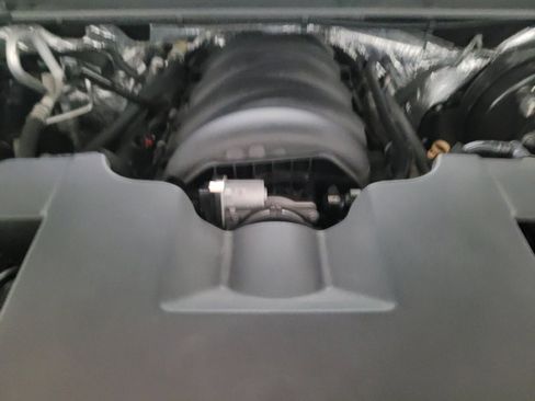 Used 2017 Chevrolet Tahoe LT image 30