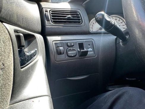 Used 2006 Toyota Corolla CE FWD image 35