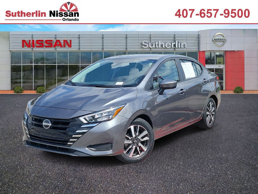 Used 2025 Nissan Versa SV FWD image 1