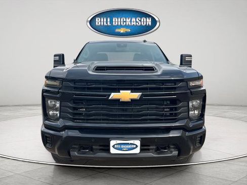 New 2026 Chevrolet Silverado 2500 Custom w/ Custom Value Package AWD/4WD image 2