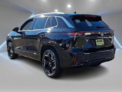 New 2026 Volkswagen Tiguan SEL R-Line image 3