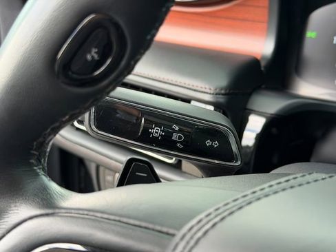 Used 2023 Lincoln Aviator Grand Touring AWD/4WD image 39