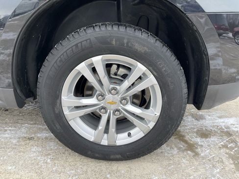 Used 2011 Chevrolet Equinox LT w/ Driver Convenience Package image 16