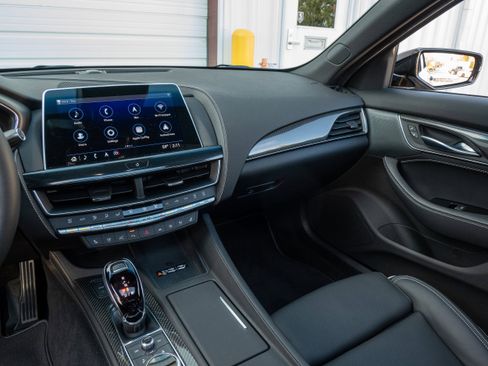 Used 2022 Cadillac CT5 V Blackwing w/ Carbon Fiber Package 2 image 24