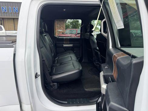 Used 2018 Ford F150 Lariat AWD/4WD image 14