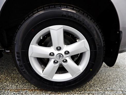 Used 2013 Nissan Rogue S w/ Special Edition Pkg AWD/4WD image 19