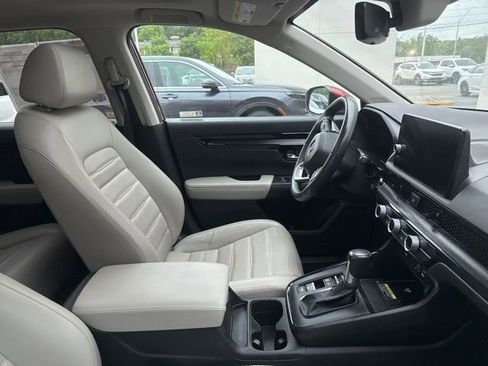 Used 2024 Honda CR-V EX-L image 7