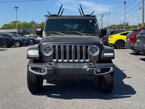 Used 2020 Jeep Wrangler Unlimited Sahara AWD/4WD image 8