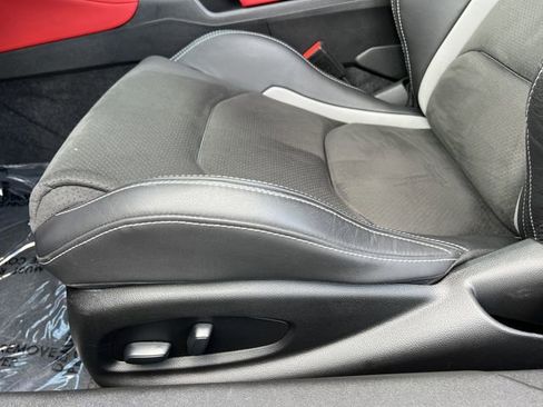 Used 2021 Chevrolet Camaro SS RWD image 15