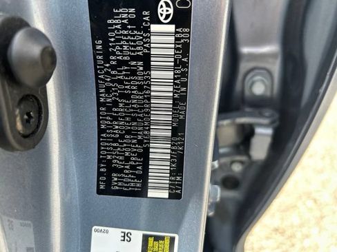 Used 2024 Toyota Corolla LE FWD image 12