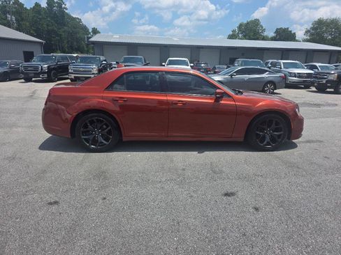 Used 2021 Chrysler 300 S RWD image 4