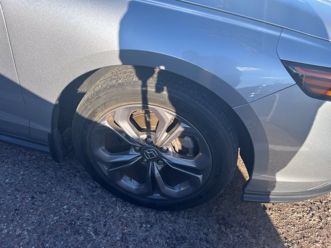 Used 2023 Honda Accord EX image 10