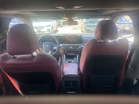 Used 2023 BMW i4 eDrive40 image 19