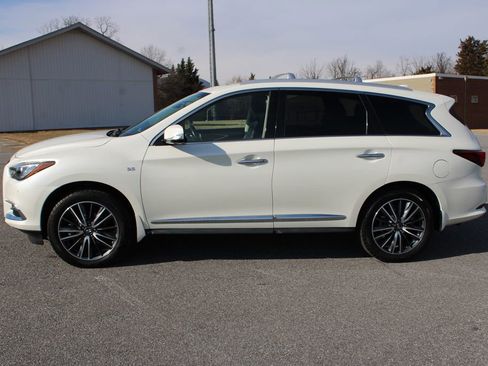 Used 2017 INFINITI QX60 Luxe w/ Deluxe Technology Package image 6