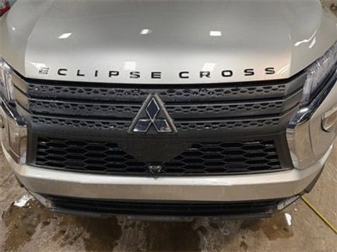 New 2026 Mitsubishi Eclipse Cross LE image 29