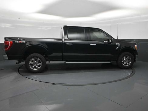 Used 2022 Ford F150 XLT w/ Equipment Group 302A High image 9