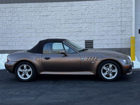 Used 2000 BMW Z3 2.5i RWD image 18