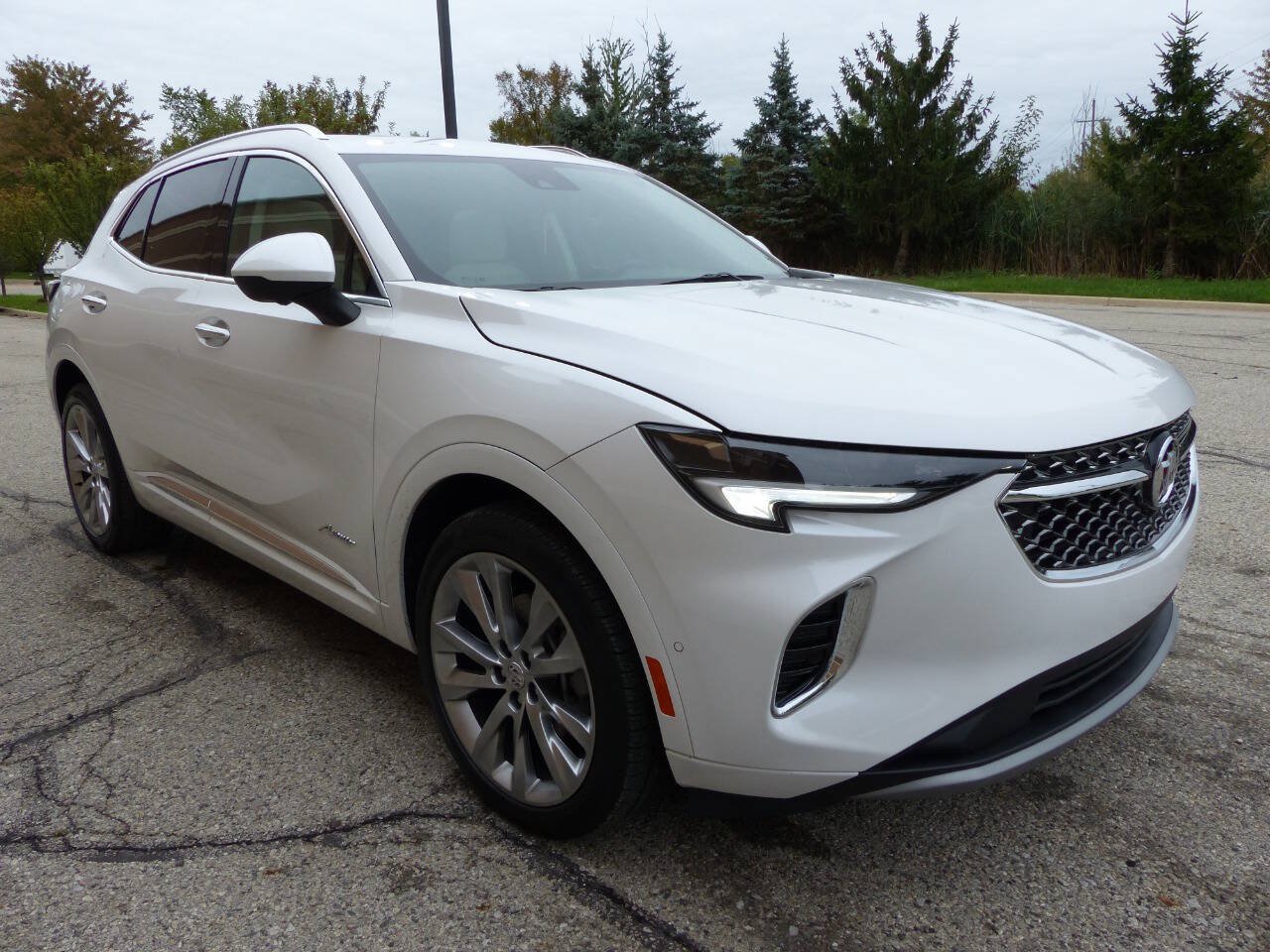 Used 2023 Buick Envision Avenir AWD/4WD image 12