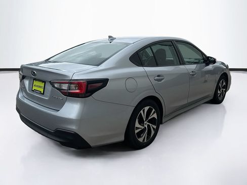 Used 2025 Subaru Legacy Premium AWD/4WD image 5