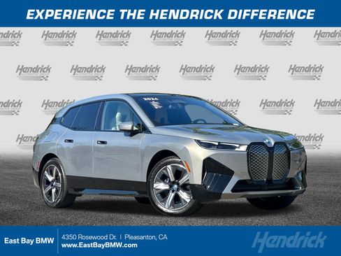 Used 2024 BMW iX xDrive50 w/ Sport Package AWD/4WD image 1