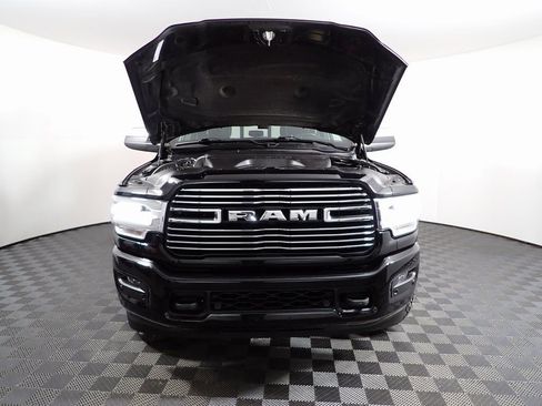 Used 2021 RAM 2500 Laramie image 9