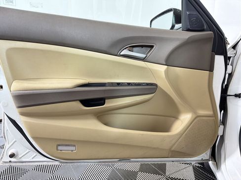 Used 2009 Honda Accord LX image 13