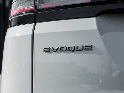 New 2026 Land Rover Range Rover Evoque S image 8
