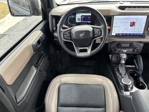 Used 2024 Ford Bronco Wildtrak image 20