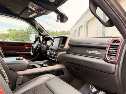 Used 2019 RAM 1500 Rebel w/ Rebel Level 2 Equipment Group AWD/4WD image 29