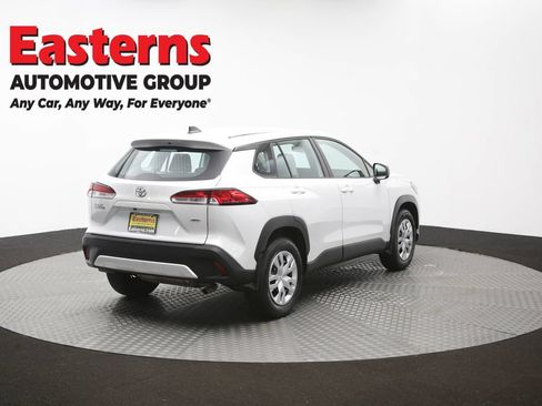 Used 2023 Toyota Corolla Cross L AWD/4WD image 42