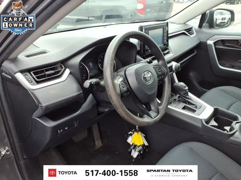 Used 2020 Toyota RAV4 LE FWD image 14