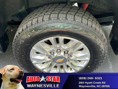 Used 2023 Chevrolet Silverado 2500 High Country w/ Safety Package II AWD/4WD image 31