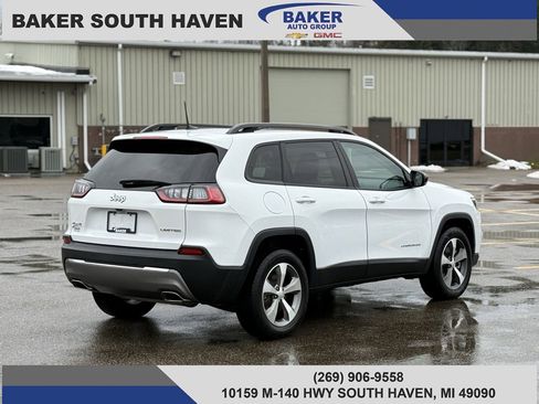 Used 2022 Jeep Cherokee Limited image 5