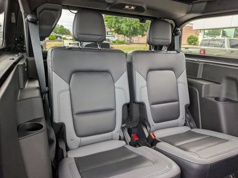 Used 2024 Ford Bronco Black Diamond w/ Sasquatch Package AWD/4WD image 14