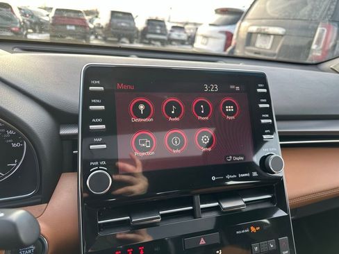 Used 2022 Toyota Avalon Touring image 20