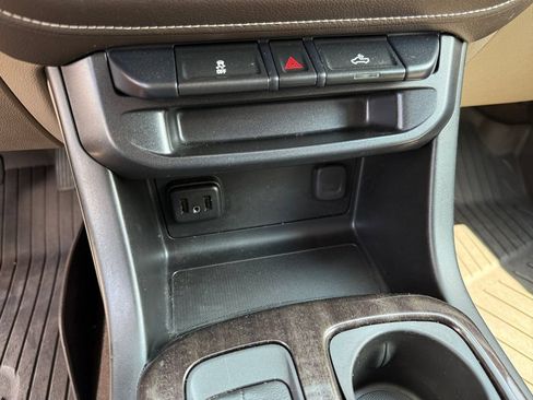 Used 2019 GMC Canyon SLE RWD image 20