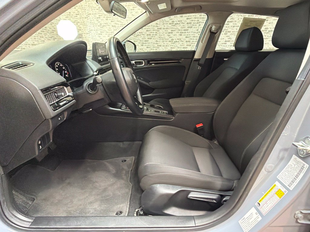 Used 2024 Honda Civic EX image 28